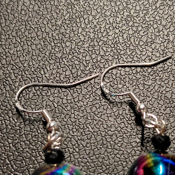 Yin Yang Dangle Earrings With 925 Hypoallergenic Hooks. Medium Weight Charm - Picture 4 of 4